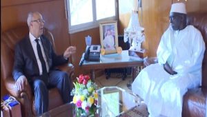 Rencontre du Ministre des Habous et des Affaires Islamiques avec le Khalife Général de la Tariqa Tijania de Tivaouane au Sénégal