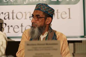 Cheikh Ahmad Al-Muqaddam, Imam et conseiller en affaires islamiques à l’Institut Al-Ghazali de Pretoria et Muqadem de la Tariqah Al-Qadiriyah en Afrique du Sud.