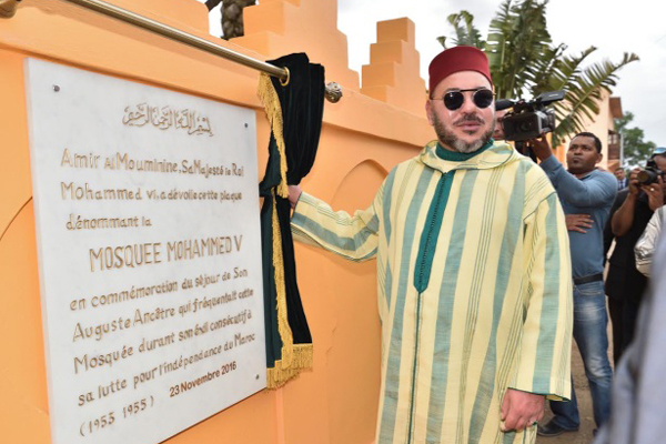 بناء المغرب للمساجد في إفريقيا.. إشعاع روحي والتزام ديني