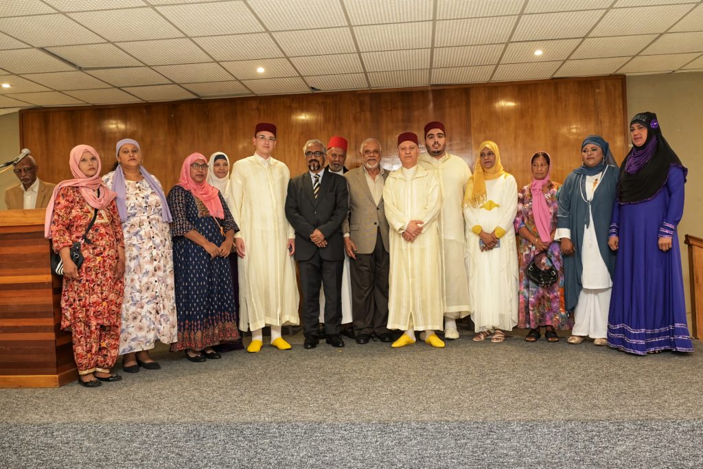 En l’honneur de la délégation de la Fondation Mohammed VI des Oulema Africain en visite à Maurice, le “Muslim Citizens Council” a organisé une rencontre culturelle au siège de la mairie de Port Louis