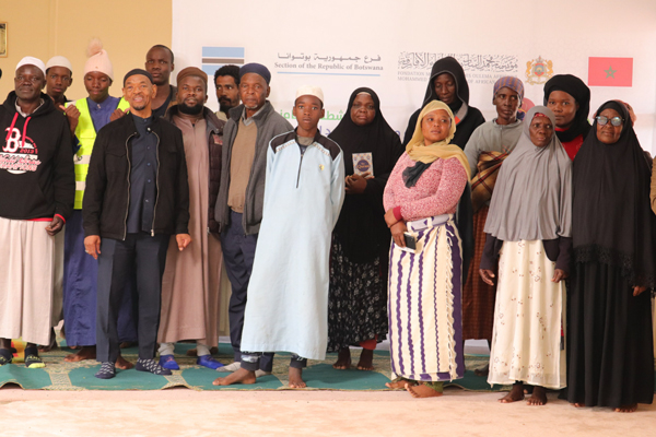 بوتسوانا: فرع مؤسسة محمد السادس للعلماء الأفارقة يطلق مبادرات إنسانية متعددة لدعم الفئات الهشة